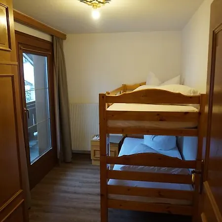 Haus Regina Guest house 3*