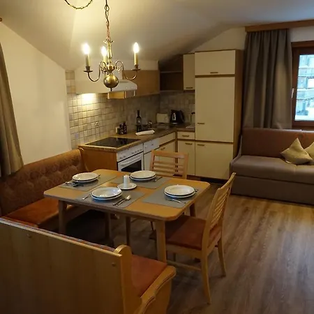 Guest house Haus Regina 3*